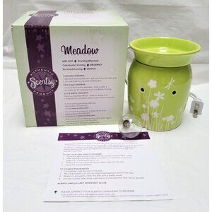 Scentsy MEADOW Mid Size Lime Green Warmer Base Dish w/Bulb #MSW-MDOW Retired